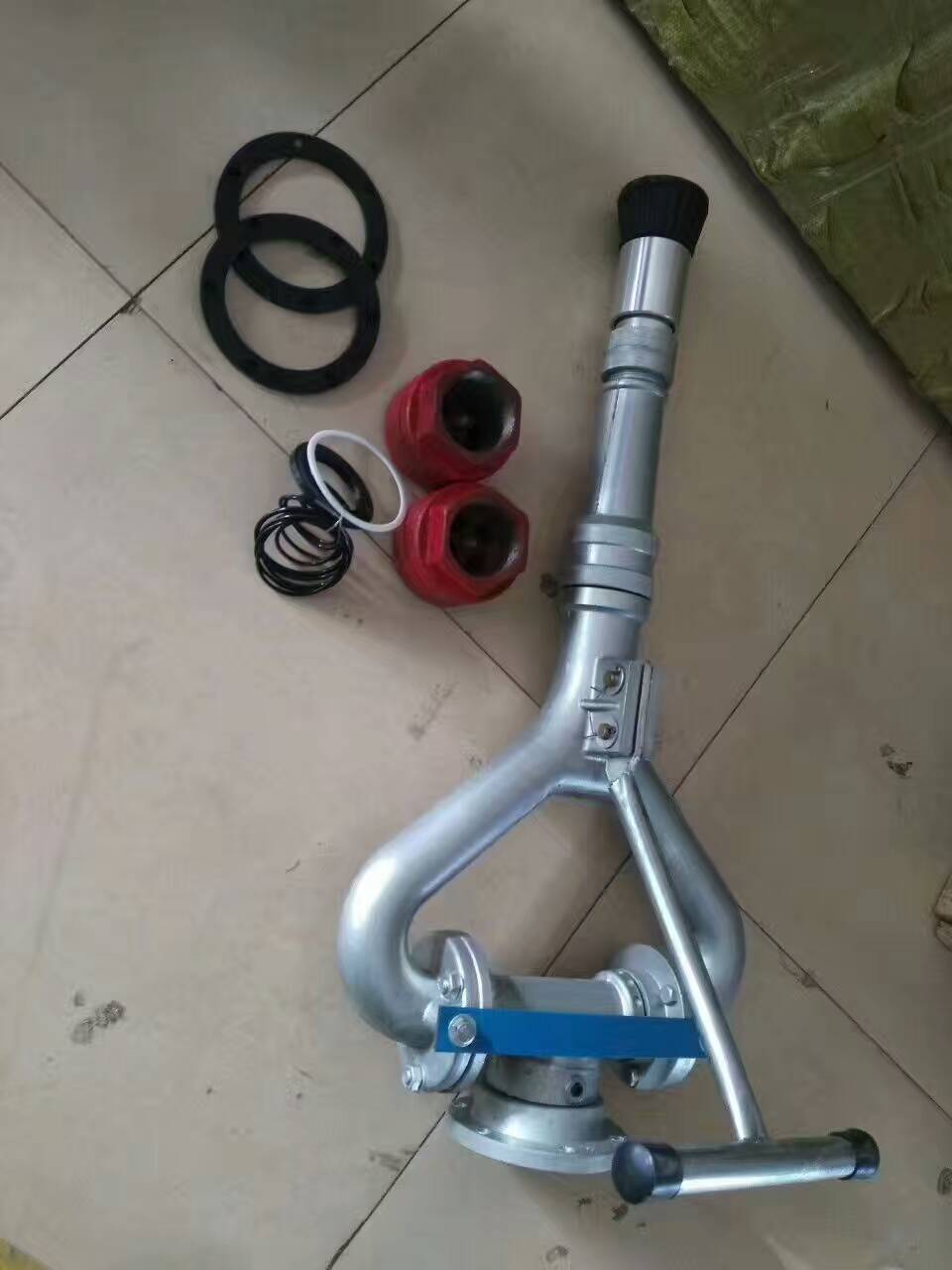 灑水車(chē)高炮 灑水車(chē)高炮