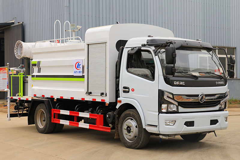 東風(fēng)大多利卡8噸抑塵車 東風(fēng)大多利卡8噸抑塵車