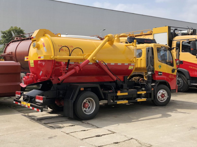 國六10方吸糞車多少錢一臺-東風國六10方吸糞車多少錢-湖北盈通 國六10方吸糞車多少錢一臺-東風國六10方吸糞車多少錢-湖北盈通