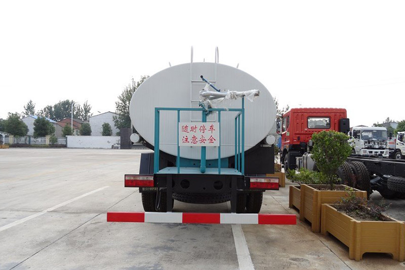 1540265635339795.jpg 1540265635339795.jpg