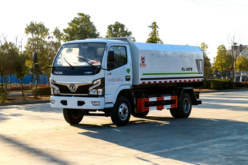 東風小福瑞卡廂式垃圾車