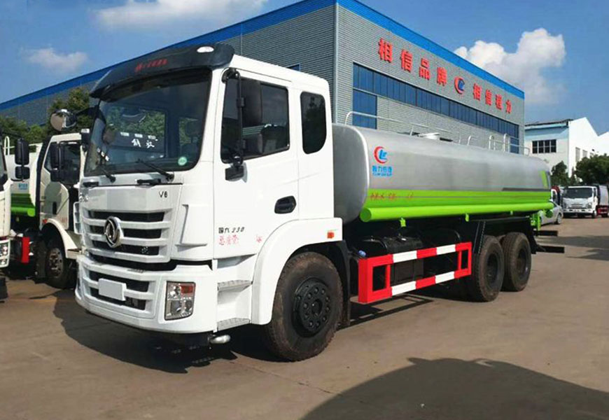 東風(fēng)錦程V6后雙橋20噸灑水車(chē)圖片
